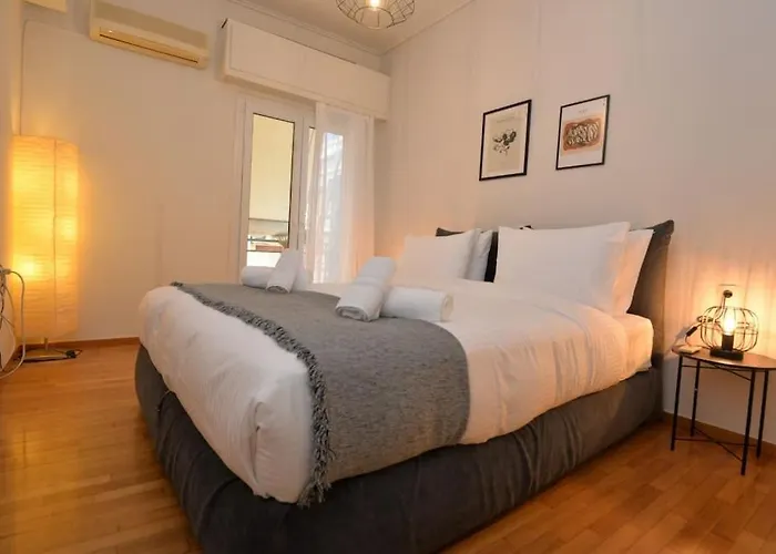 Zen Oasis Apartment